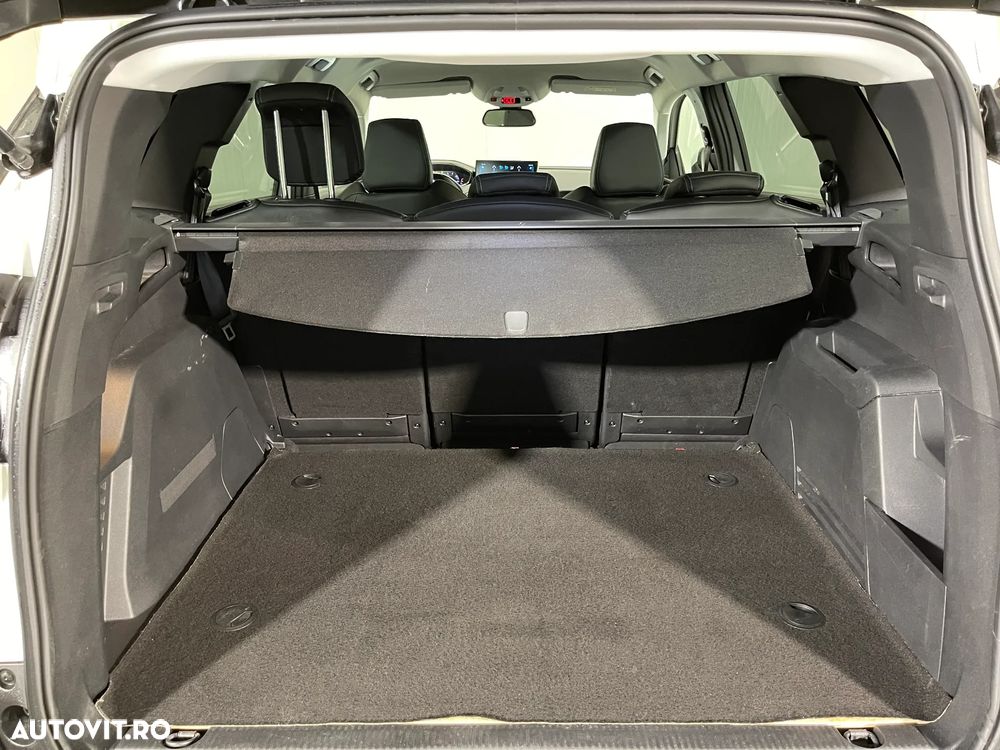 Peugeot 5008 1.5L BlueHDI EAT8 S&S Allure - 12