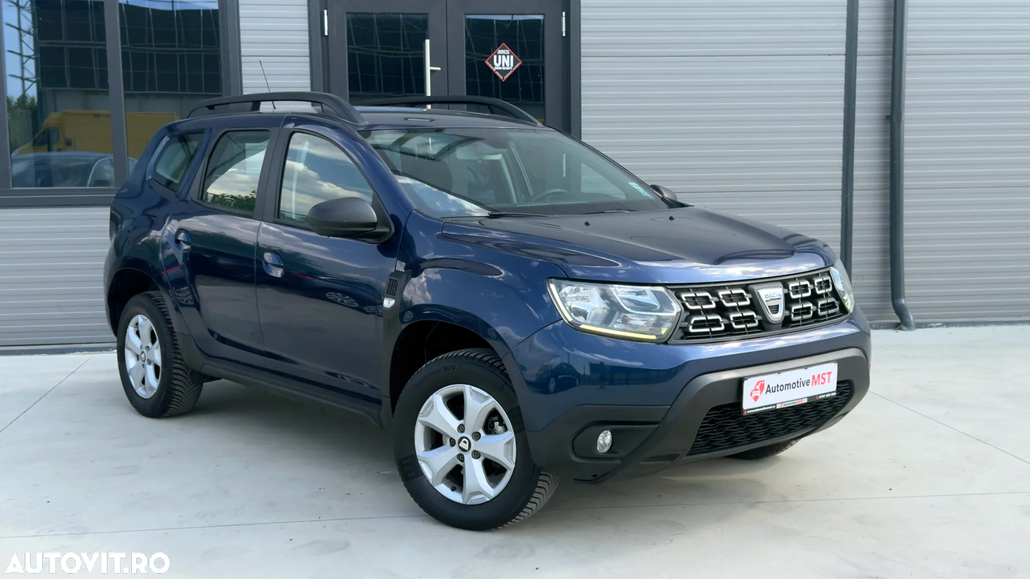 Dacia Duster 1.5 dCi 4x2 Laureate - 3