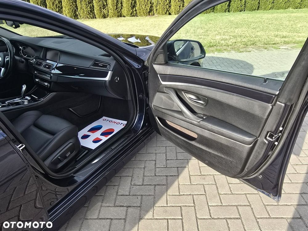 BMW Seria 5 - 30
