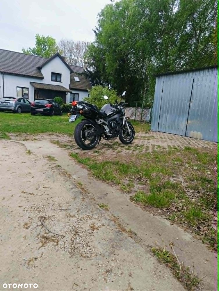 Yamaha FZ6 - 11