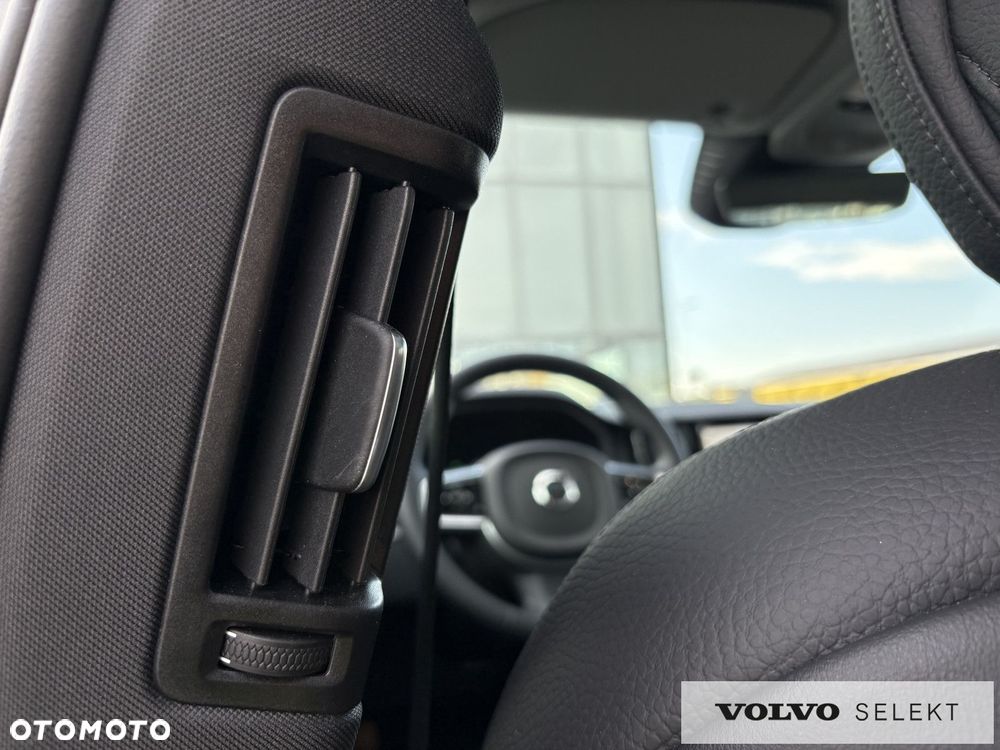 Volvo XC 60 - 29