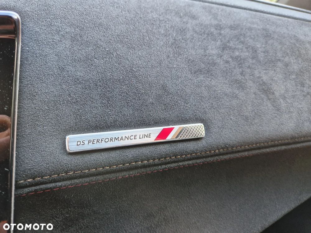DS Automobiles DS 7 Crossback 1.6 PureTech Performance Line + - 28