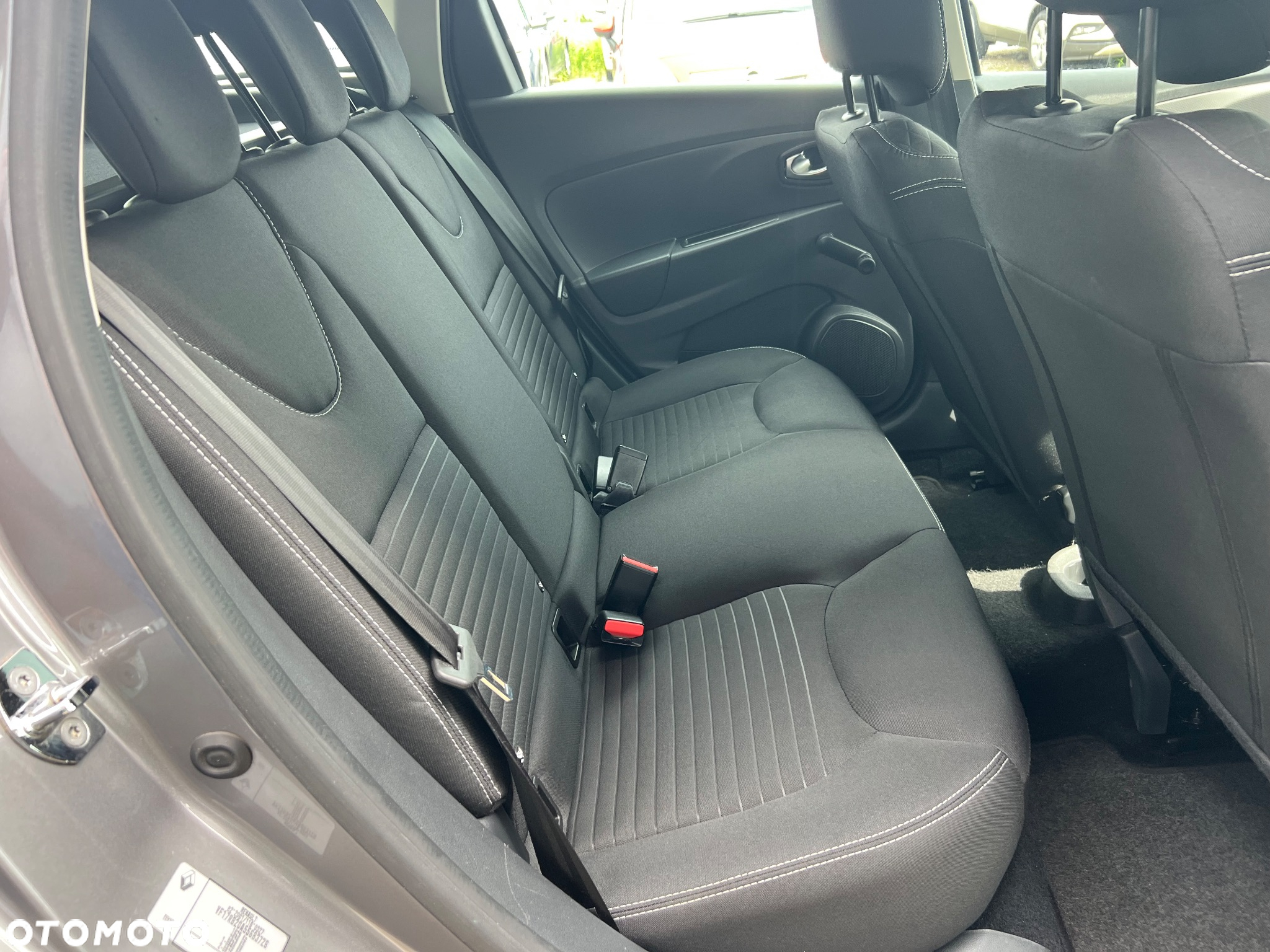 Renault Clio 0.9 Energy TCe Limited - 11