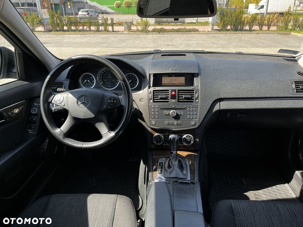 Mercedes-Benz Klasa C - 16