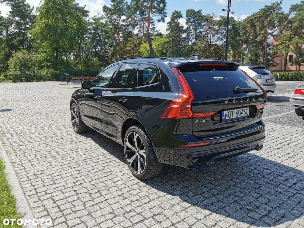 Volvo XC 60 T8 AWD Ultra Black Edition - 5