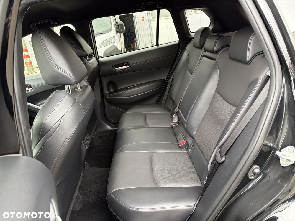 Toyota Corolla Cross 2.0 Hybrid Executive AWD - 10