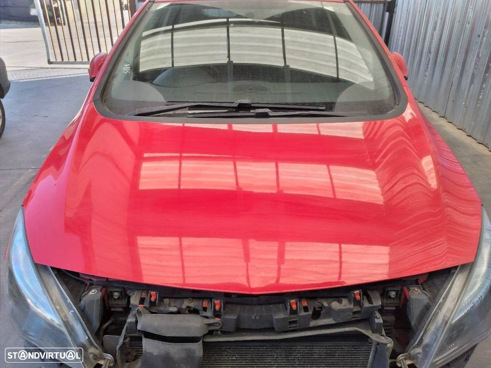 CAPÔ OPEL ASTRA J 2011 - - 3