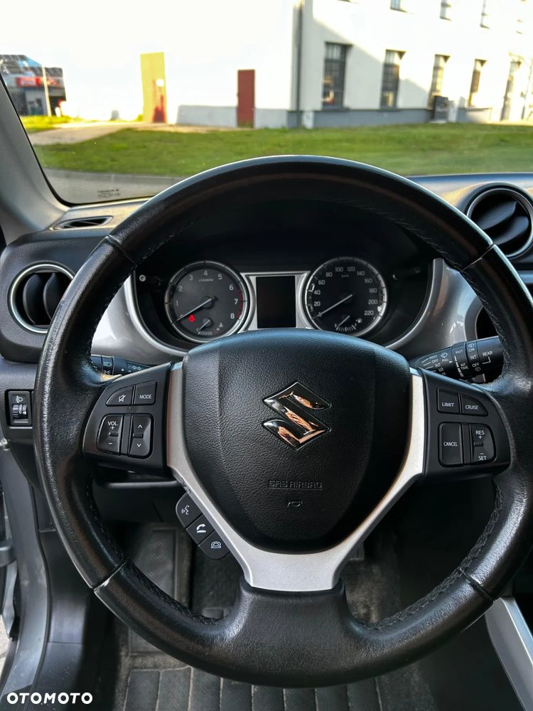 Suzuki Vitara 1.6 Elegance 2WD - 15