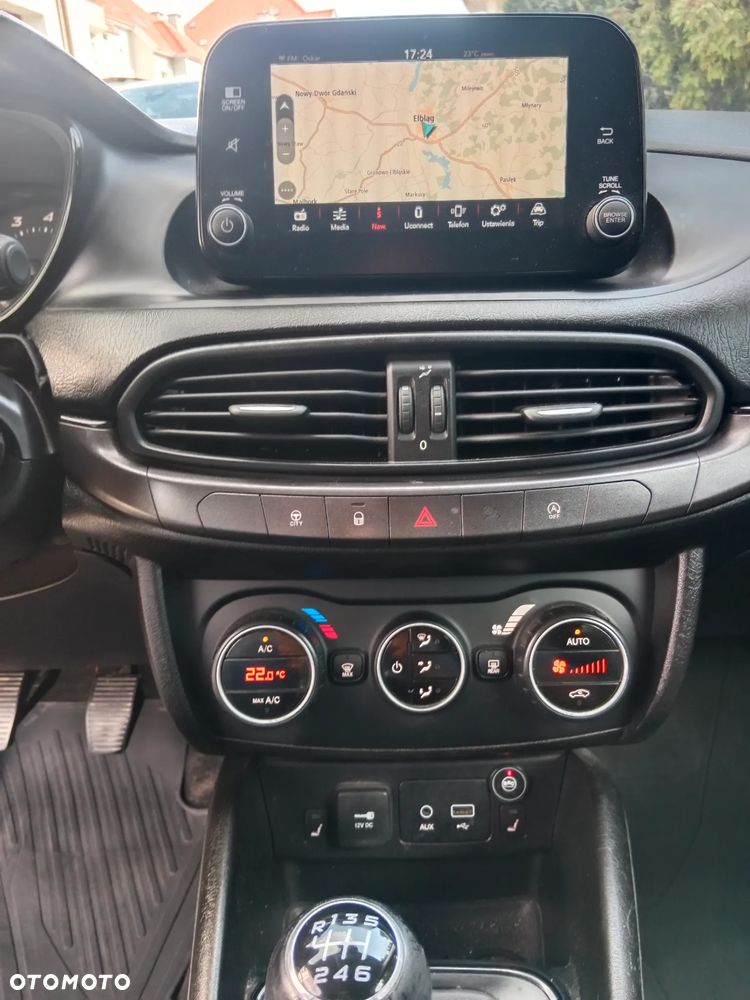 Fiat Tipo 1.4 T-Jet 16v S-Design - 10
