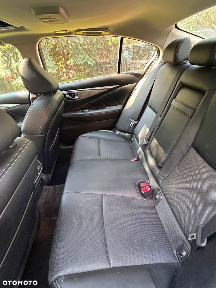 Infiniti Q50 Q50S Hybrid AWD - 11