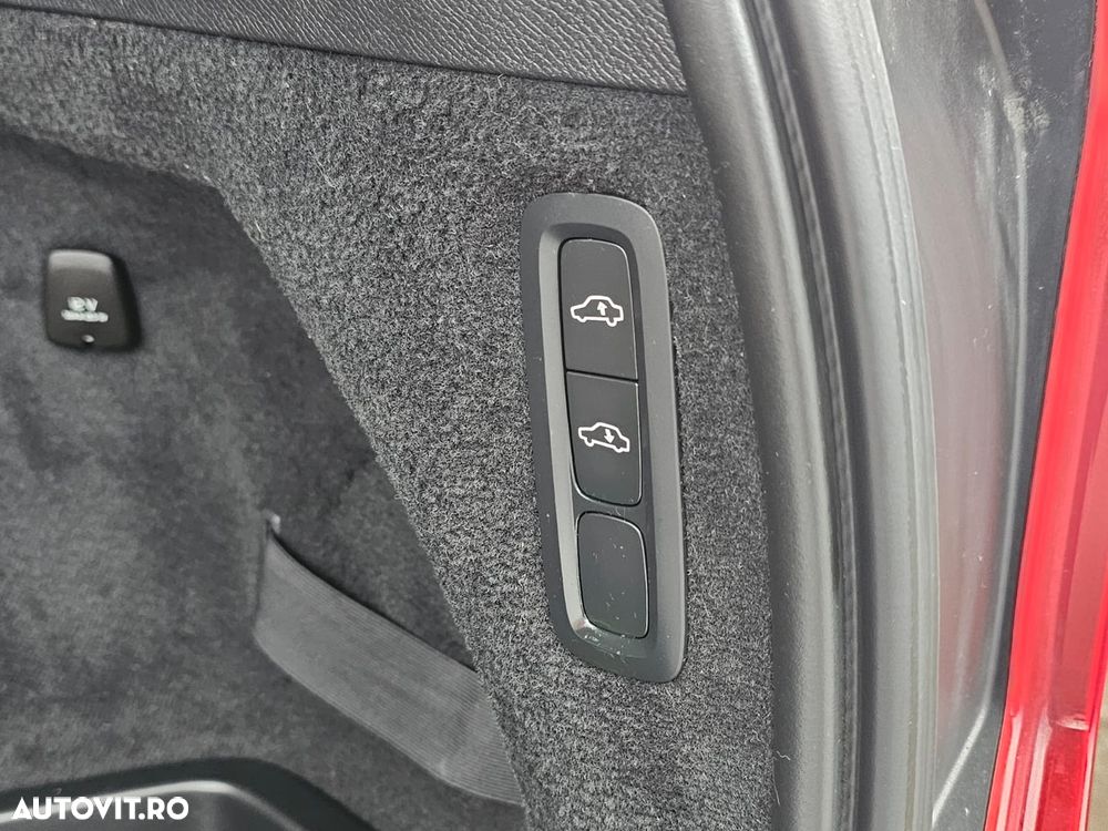 Volvo XC 90 B5 D AWD Geartronic RDesign - 21