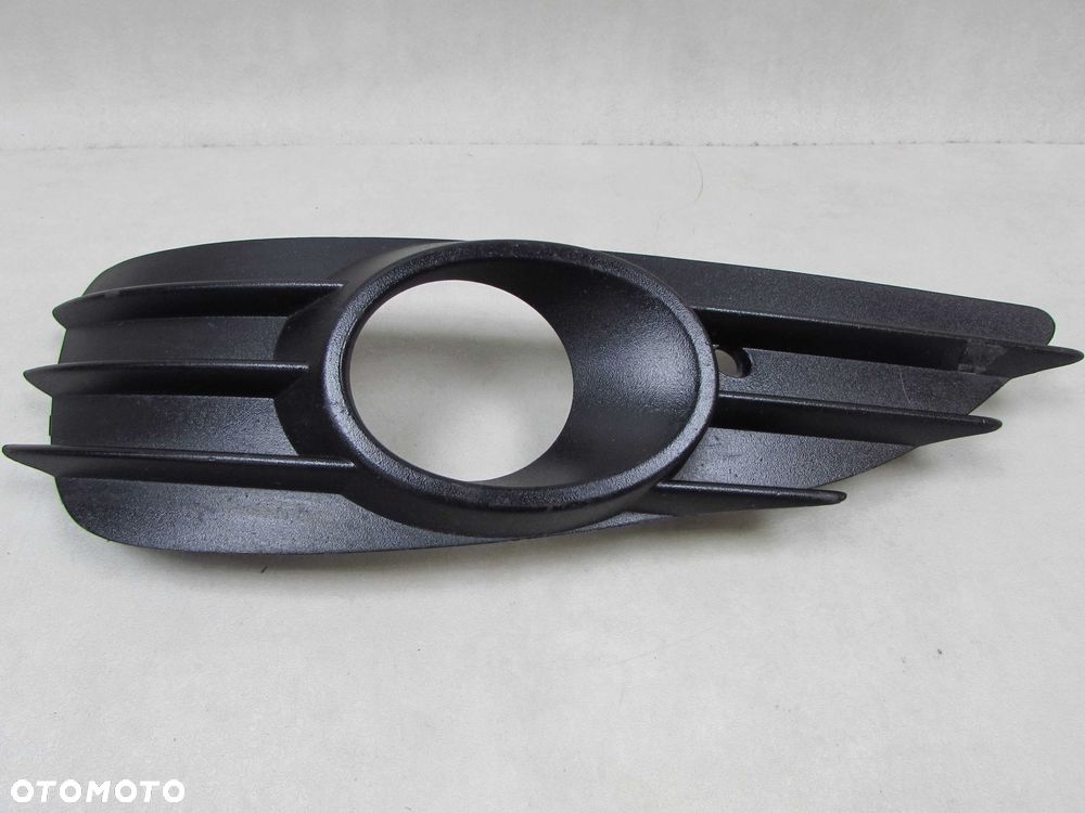OPEL ASTRA H III GTC 04-07 KRATKA ATRAPA ZDERZAKA HALOGENU LEWA 13110336 - 1