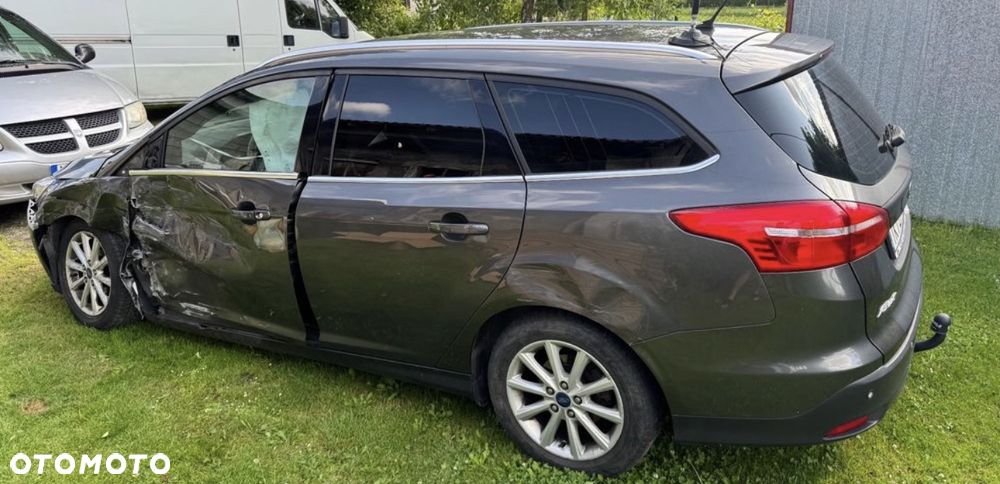 Ford Focus SW 1.5 TDCi Titanium - 3