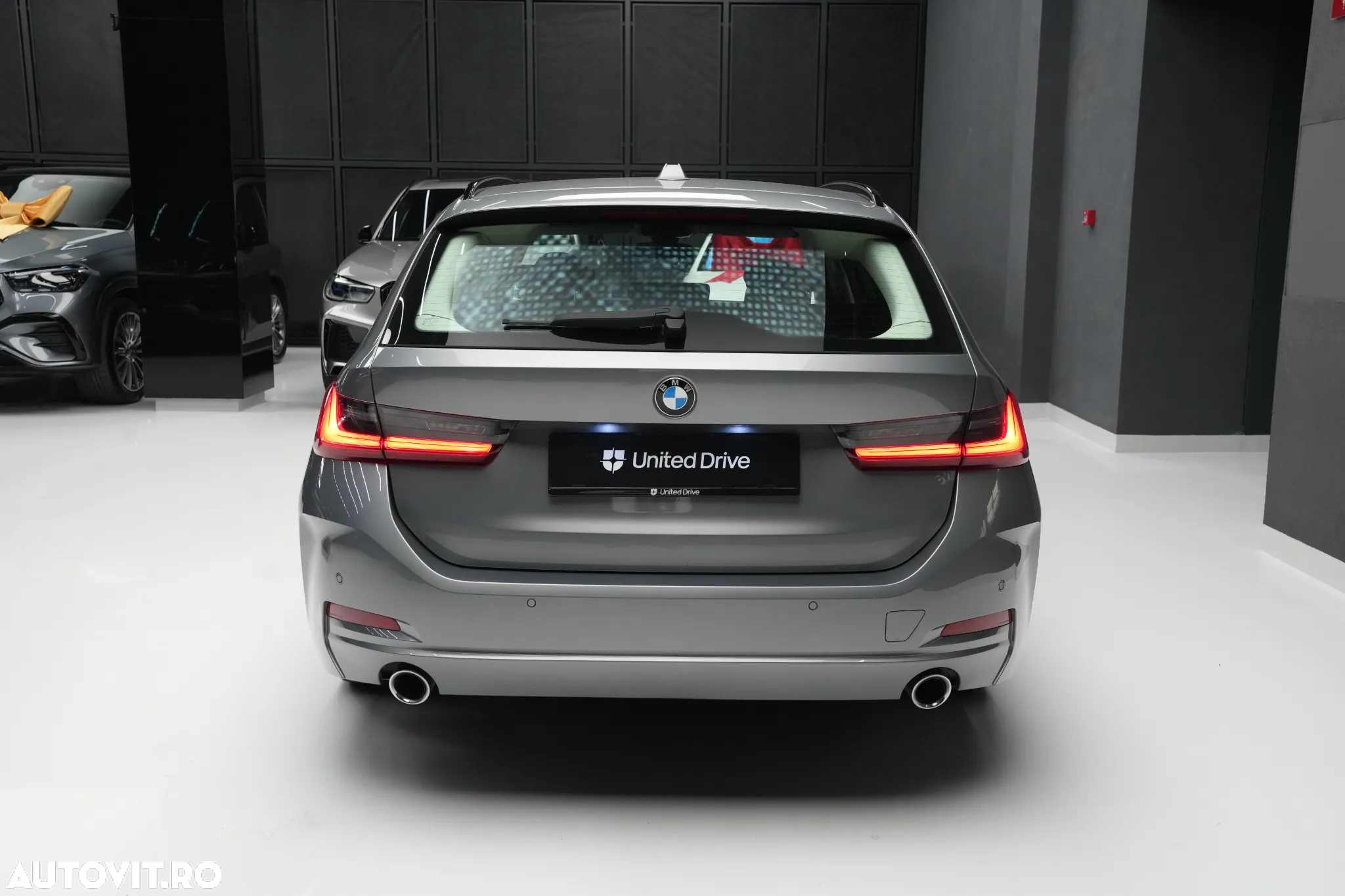 BMW Seria 3 318d Touring Aut. Advantage - 25