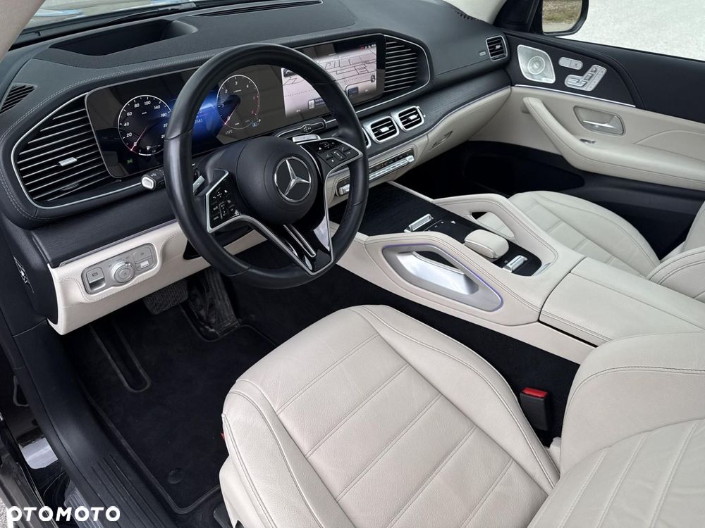 Mercedes-Benz GLE - 10