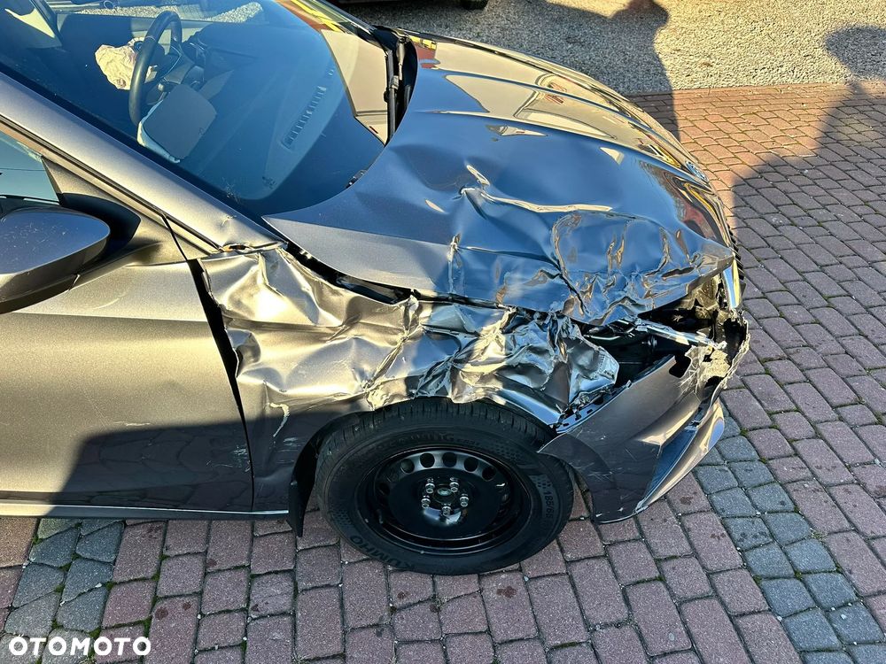 Skoda Fabia 1.0 TSI Ambition - 11