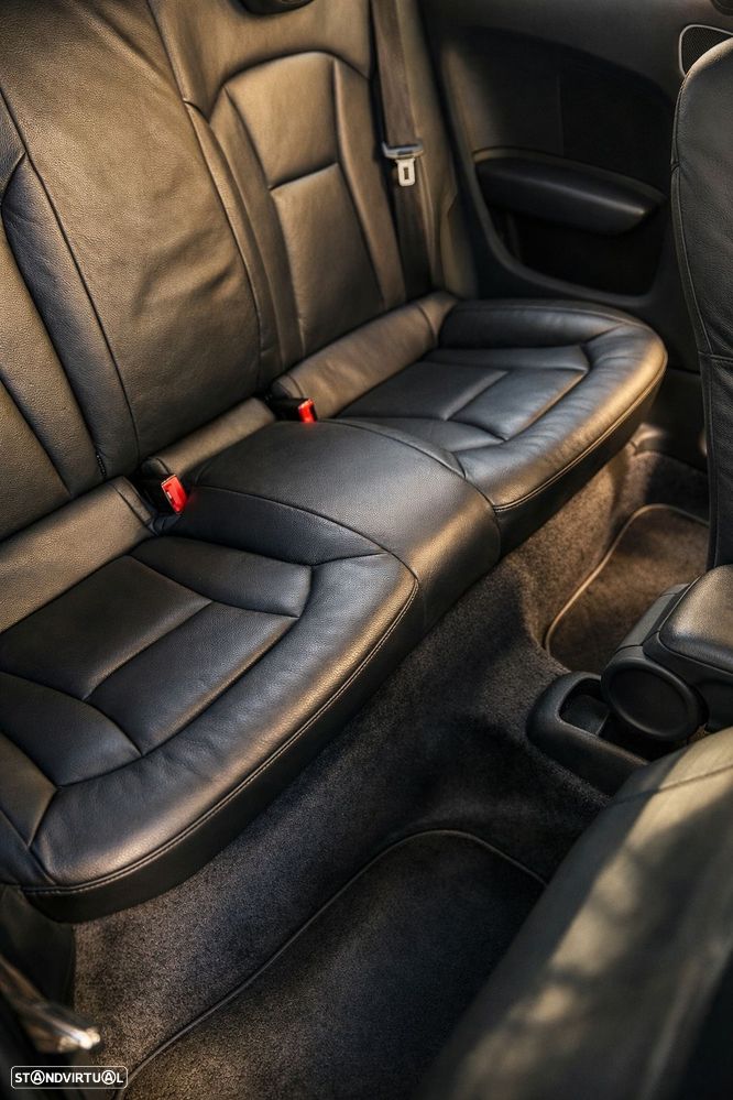 Audi A1 1.6 TDI S-line - 8