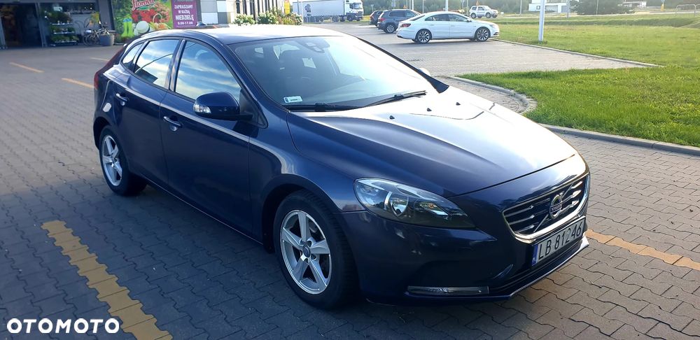 Volvo V40 D2 Momentum - 5