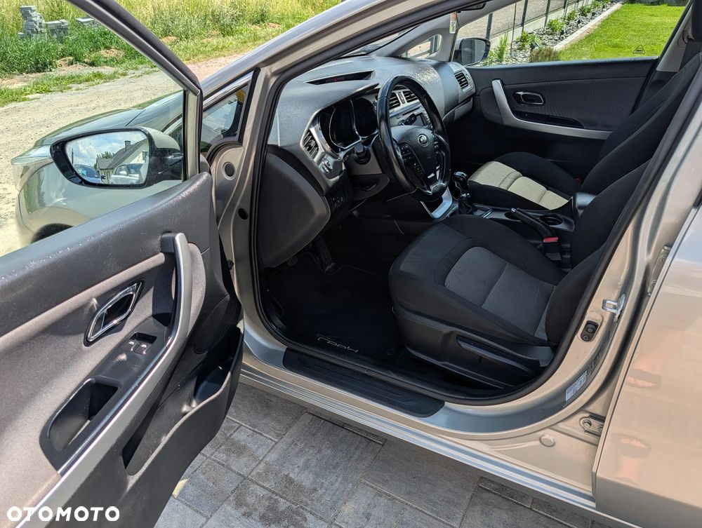 Kia Ceed 1.6 GDI M - 17