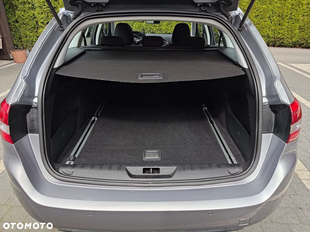 Peugeot 308 BlueHDi 120 Stop & Start Allure - 8