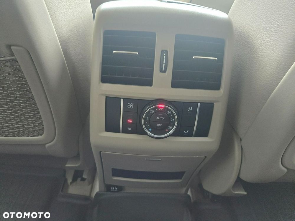 Mercedes-Benz ML 350 BlueTec 4-Matic - 18