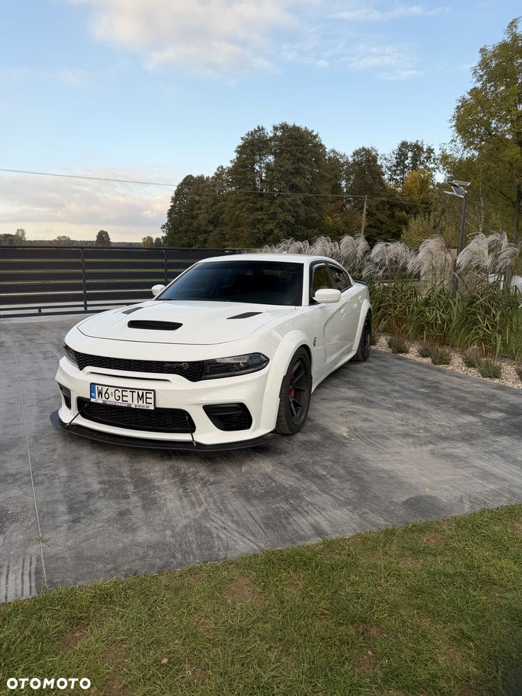 Dodge Charger 6.2 Hellcat Widebody - 10