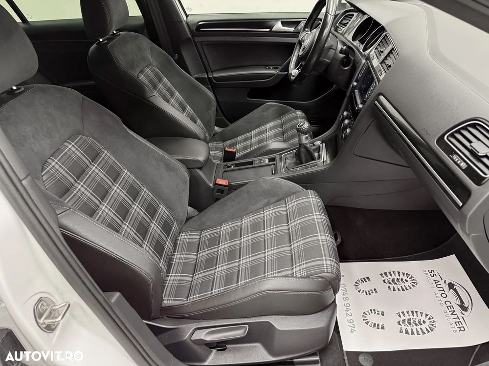 Volkswagen Golf GTD BlueMotion Technology - 17