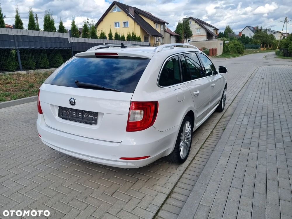 Skoda Superb 2.0 TDI Elegance - 5