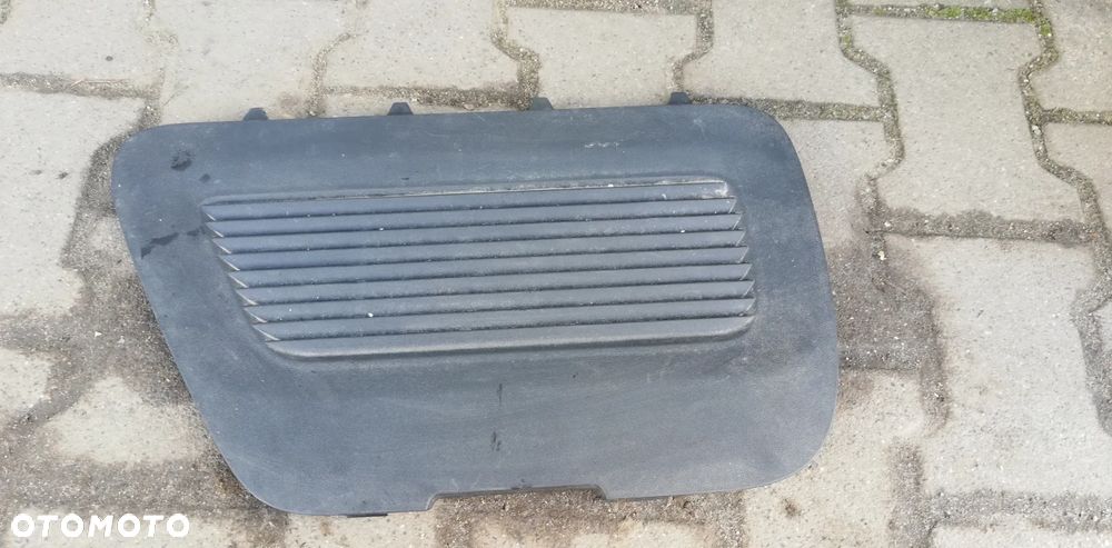 Zaślepka Bagażnika lewa Citroen c3 Aircross - 1