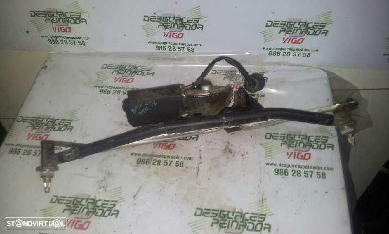 ARTICULAÇÃO LIMPA-VIDROS FRONTAL BMW SERIE 3 BERLINA E36 - 1