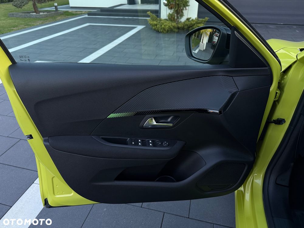 Peugeot 208 Hybrid 100 e-DSC6 Allure - 20