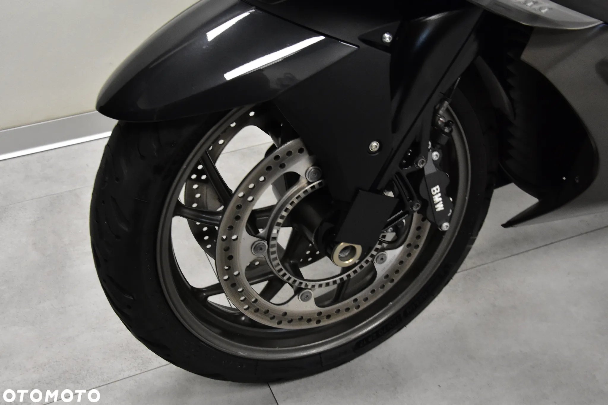 BMW K - 33