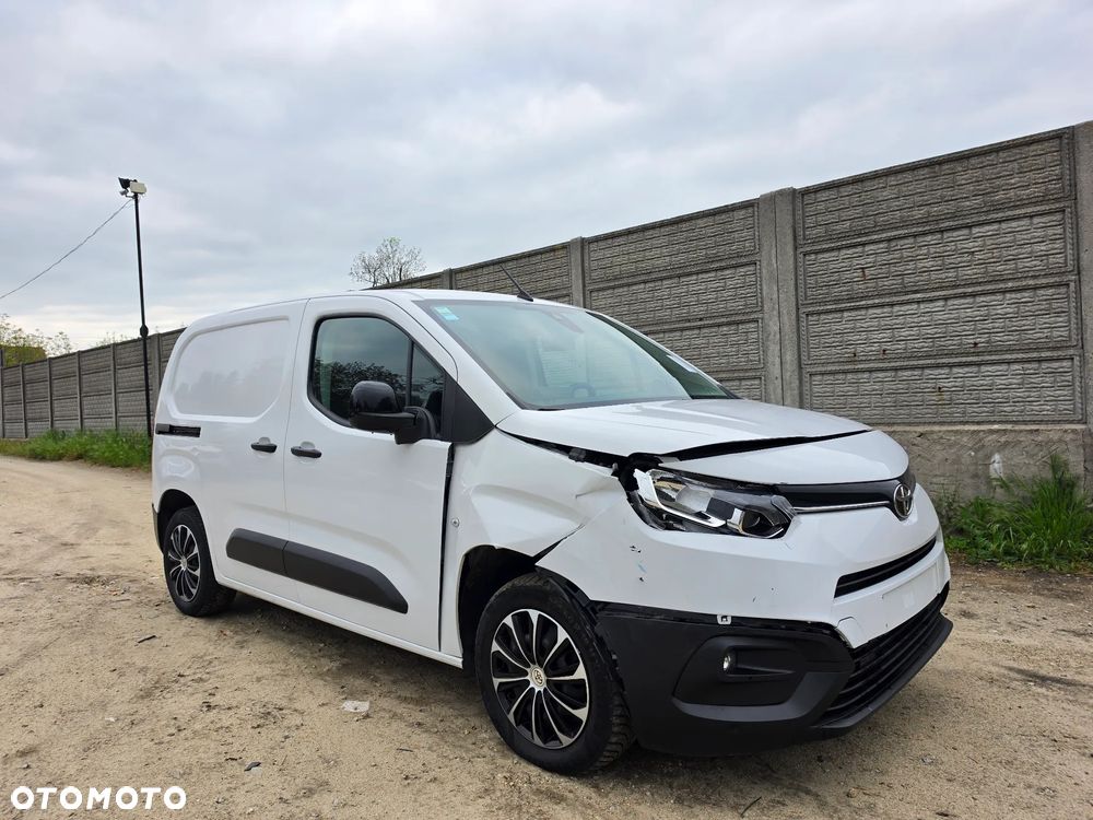 Toyota Proace City - 2
