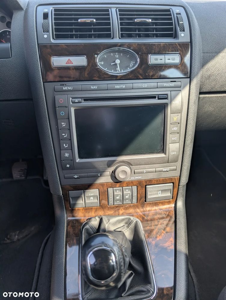 Ford Mondeo 2.0 TDCI Ghia - 4