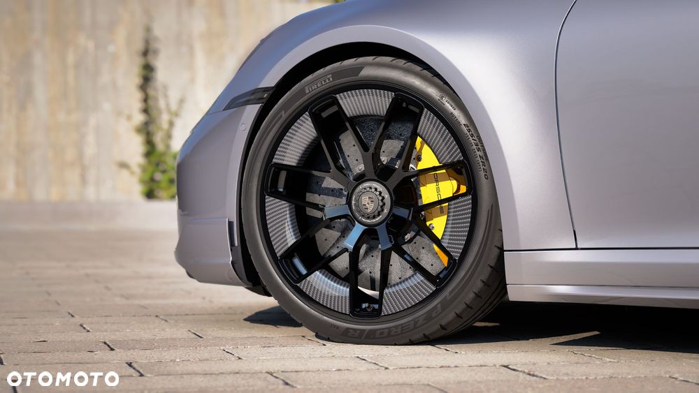 Porsche 911 Turbo S - 10