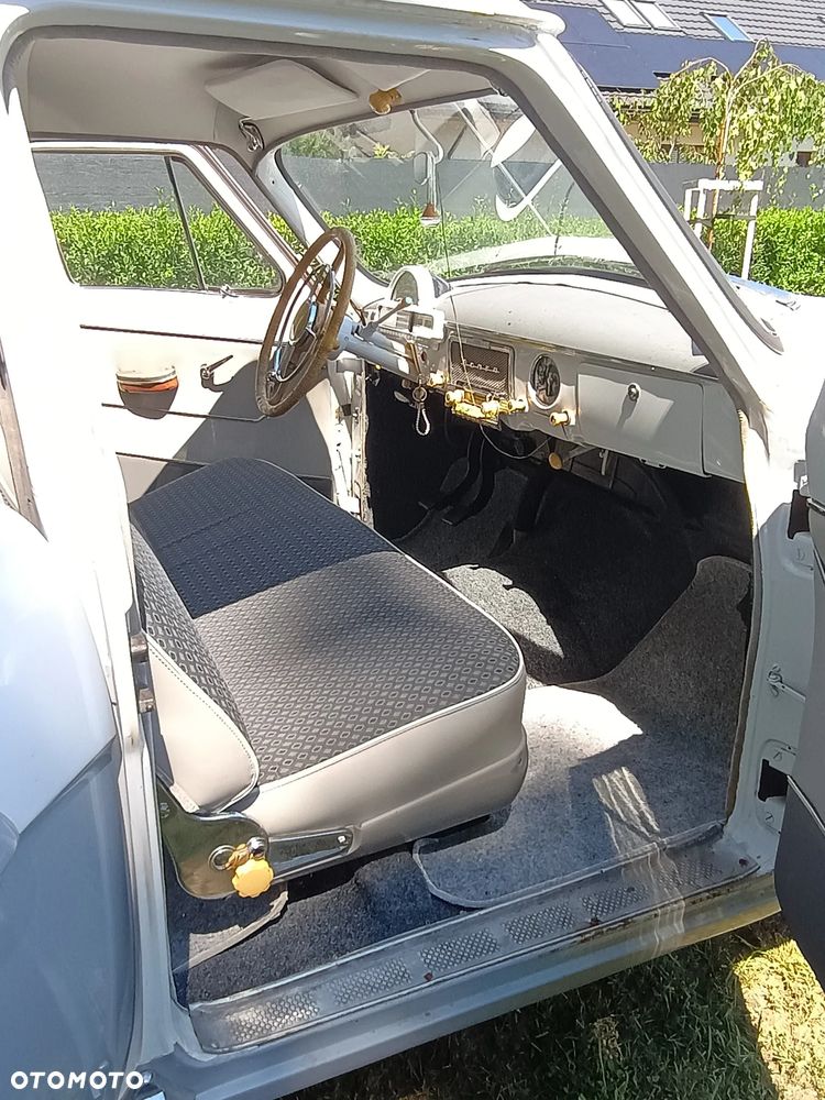 Wołga GAZ-21 - 6