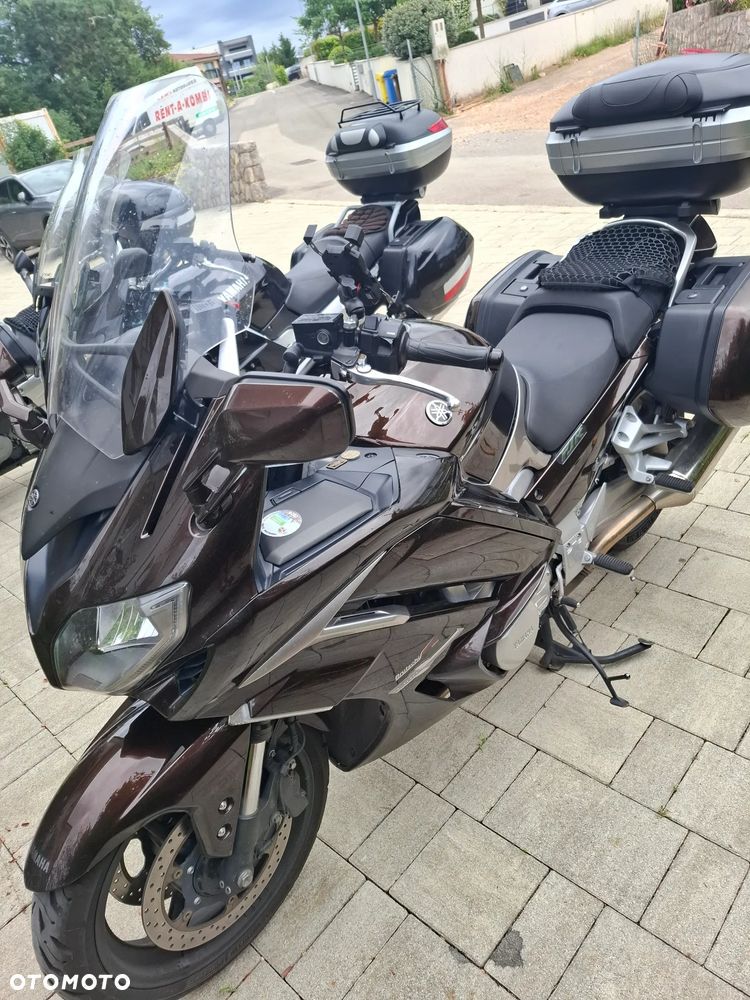 Yamaha FJR - 3