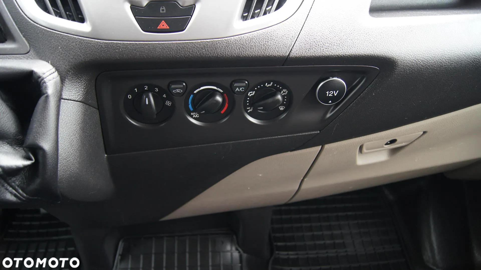 Ford Transit Custom 310 L2H1 Limited - 15