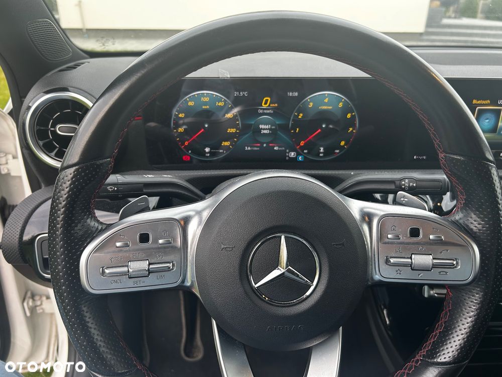 Mercedes-Benz Klasa A 200 AMG Line 7G-DCT - 7