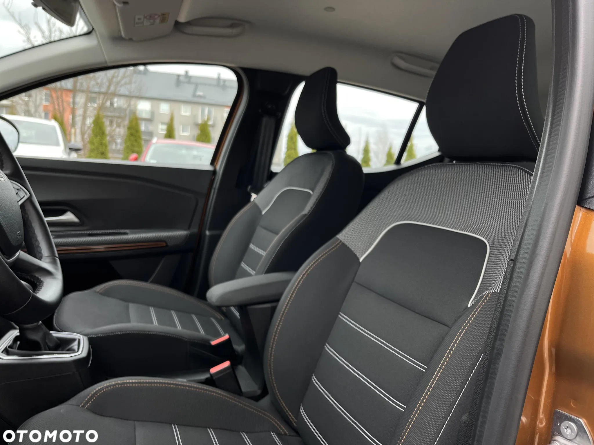Dacia Sandero Stepway 1.0 TCe Expression CVT - 11
