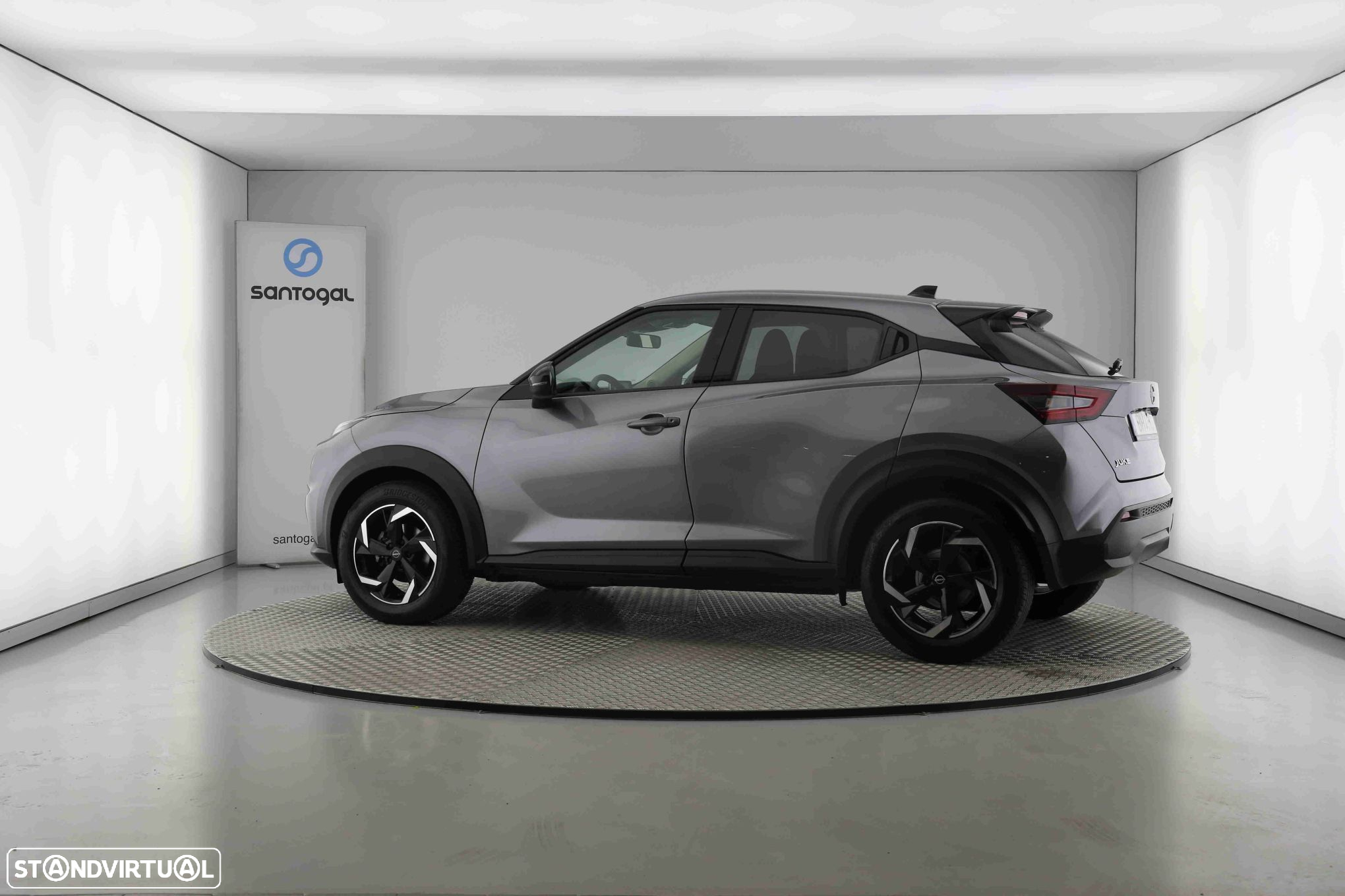 Nissan Juke 1.0 DIG-T Acenta DCT - 4
