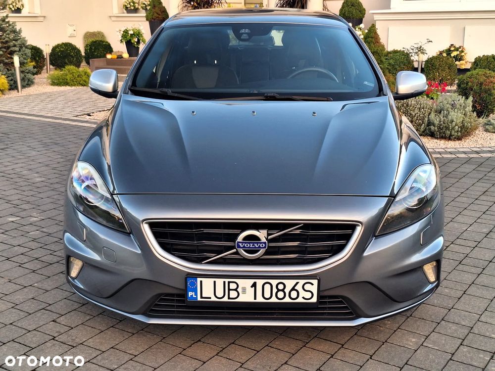 Volvo V40 - 18