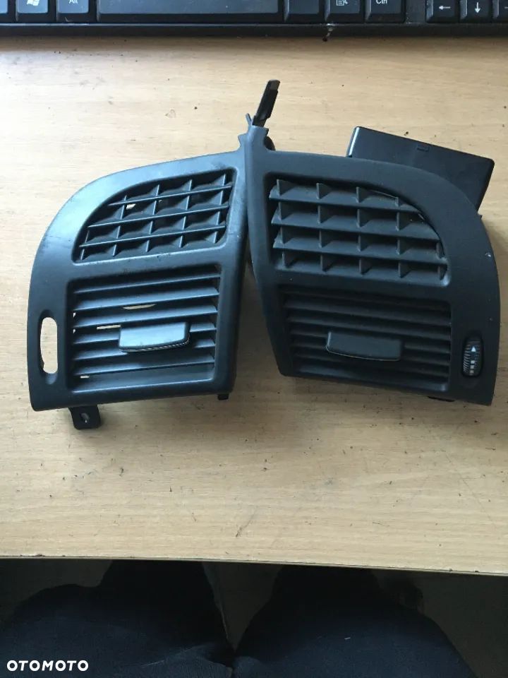 MERCEDES W211 KRATKA NAWIEWU PRAWA LEWA  2118301154 - 2