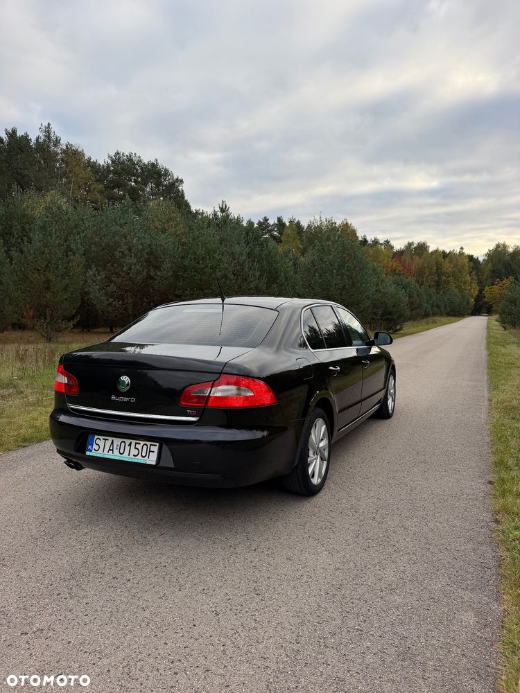 Skoda Superb - 20