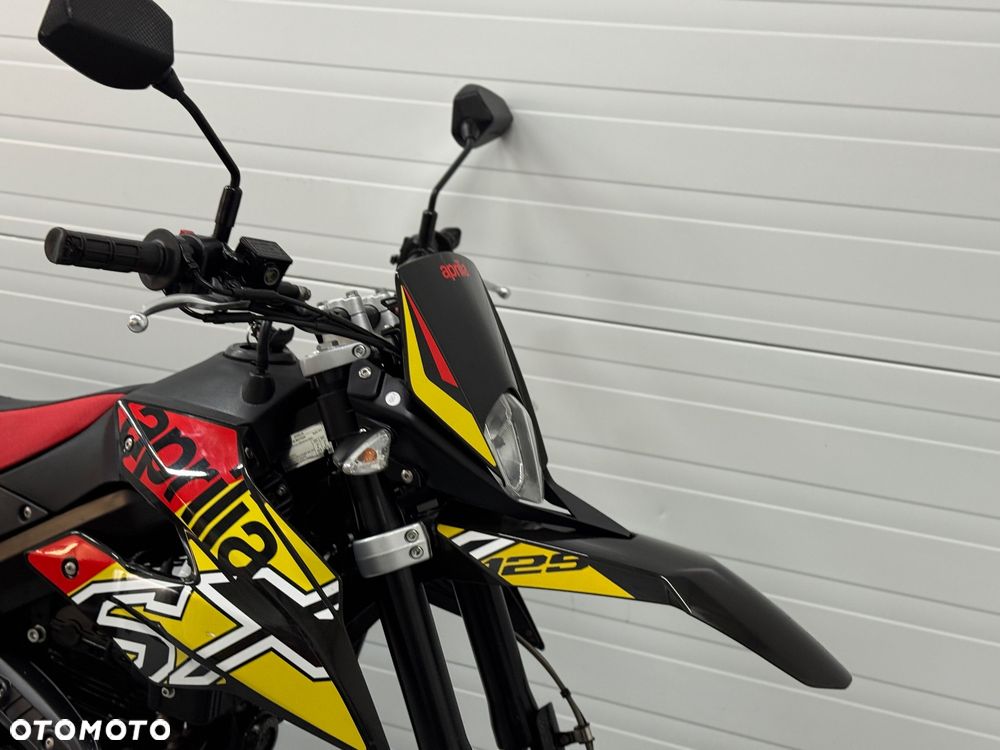 Aprilia SX - 9