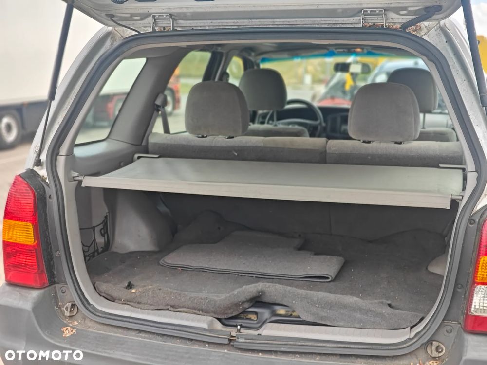 Mazda Tribute 4x4 Comfort - 12
