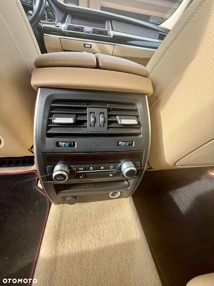 BMW 5GT 530d xDrive Luxury Line - 10