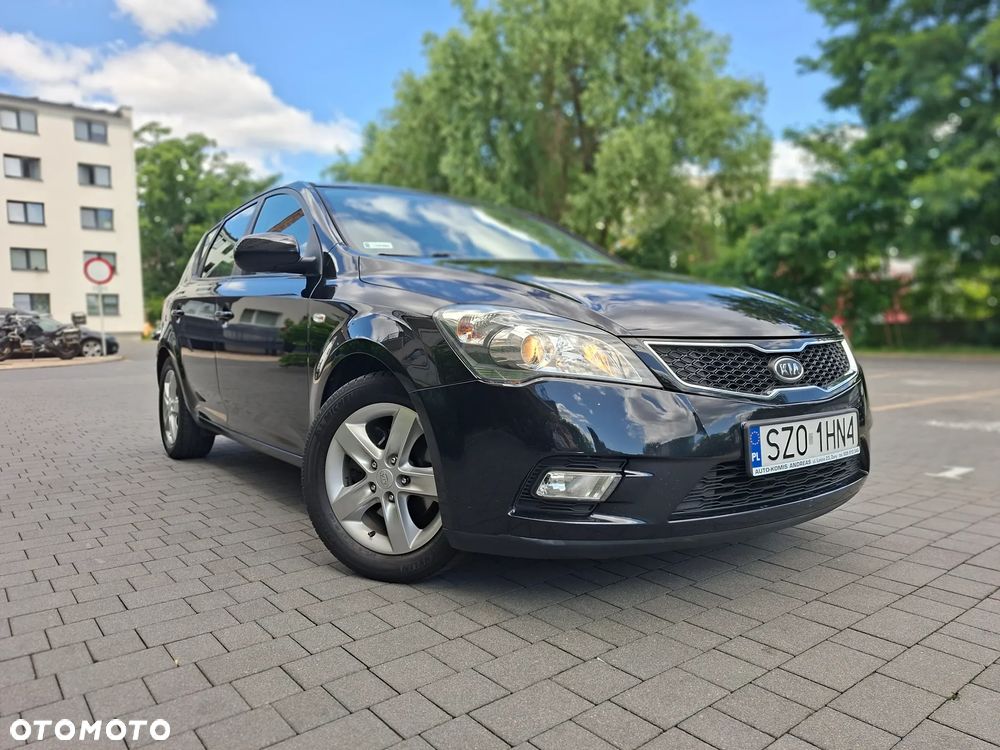 Kia Ceed 1.4 Comfort + - 1