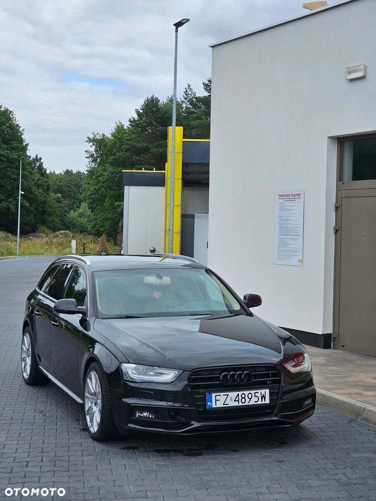 Audi A4 Avant - 2