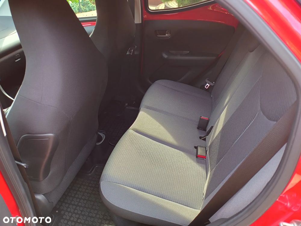 Toyota Aygo - 12